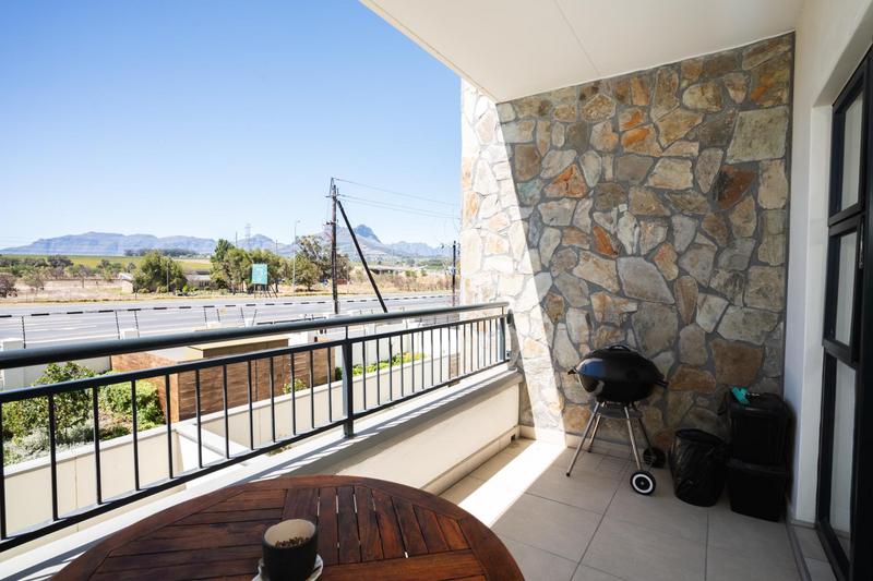 2 Bedroom Property for Sale in The Huntsman Western Cape